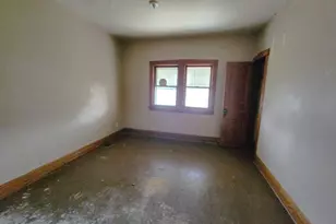 2221 Home Ave, Berwyn, IL 60402 - Photo 7