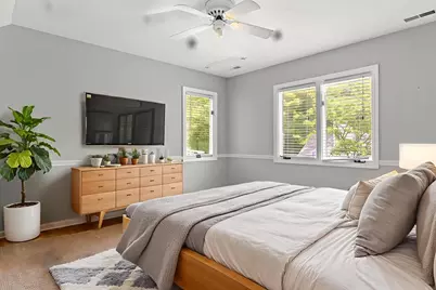 321 Newman Court, Lake Bluff, IL 60044 - Photo 9