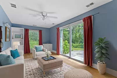 321 Newman Court, Lake Bluff, IL 60044 - Photo 5