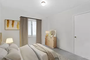 321 Newman Ct, Lake Bluff, IL 60044 - Photo 7