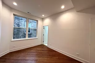 2205 W Iowa St, Chicago, IL 60622 - Photo 17