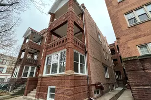 2205 W Iowa St, Chicago, IL 60622 - Photo 1