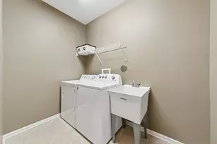 2156 Sandpiper Way, Elgin, IL 60124 - Photo 7