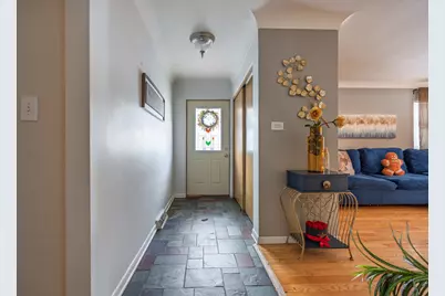 6325 Keokuk Road, Indian Head Park, IL 60525 - Photo 21