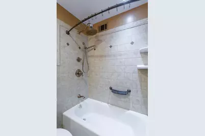 1301 N Northwest Highway, Park Ridge, IL 60068 - Photo 35