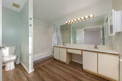 1604 Pebble Beach Circle, Elgin, IL 60123 - Photo 21