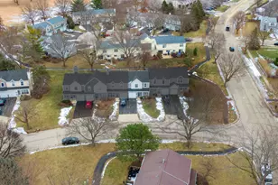 1604 Pebble Beach Cir, Elgin, IL 60123 - Photo 37