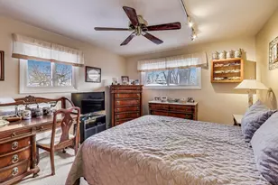 51 James Ct, Glenview, IL 60025 - Photo 13