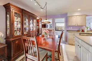 51 James Ct, Glenview, IL 60025 - Photo 9