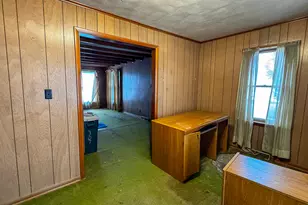 307 N Vine St, Armington, IL 61721 - Photo 11