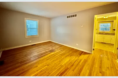 28W471 Batavia Road, Warrenville, IL 60555 - Photo 3