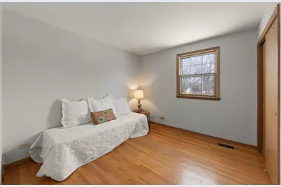 1970 Sheffield Lane, Wheaton, IL 60189 - Photo 23