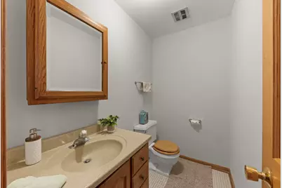 1970 Sheffield Lane, Wheaton, IL 60189 - Photo 17