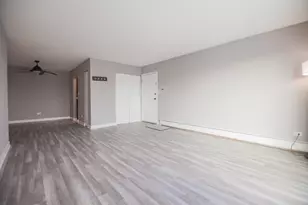 1111 Bloomingdale Rd, Glendale Heights, IL 60139 - Photo 3