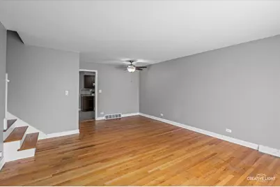 8802 N Prospect Street, Niles, IL 60714 - Photo 3