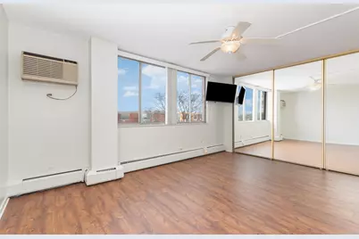 2201 S Highland Avenue #4M, Lombard, IL 60148 - Photo 9