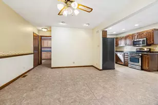 13641 Pheasant Cir, Homer Glen, IL 60491 - Photo 7