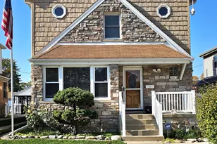 6372 N Sayre Ave, Chicago, IL 60631 - Photo 3