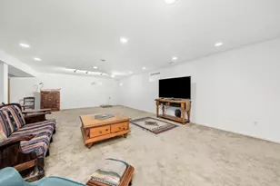 6522 Sycamore Ct, McHenry, IL 60050 - Photo 31