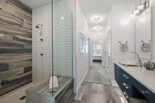 353 E Liberty Dr, Wheaton, IL 60187 - Photo 21