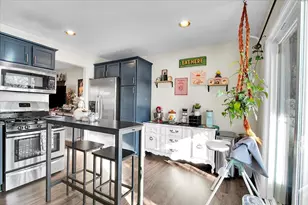 1203 Riverside Ave, Streator, IL 61364 - Photo 5