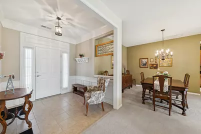 2545 Edgewater Drive, Elgin, IL 60124 - Photo 5