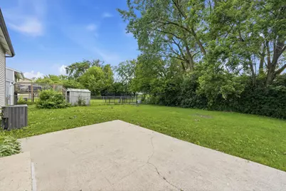 17690 Hillcrest Drive, Country Club Hills, IL 60478 - Photo 33