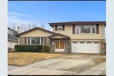 833 W Heritage Drive #1, Addison, IL 60101 - Photo 1
