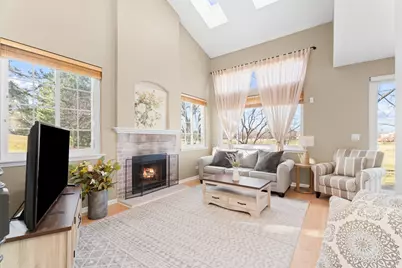 206 Sierra Pass Drive #3, Schaumburg, IL 60194 - Photo 3