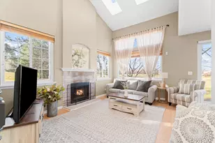 206 Sierra Pass Dr, Schaumburg, IL 60194 - Photo 3