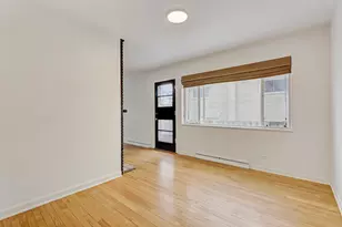 1343 Oxford Rd, Deerfield, IL 60015 - Photo 3