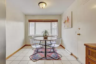 1343 Oxford Rd, Deerfield, IL 60015 - Photo 11