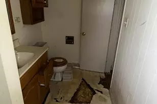 2847 194th St, Lansing, IL 60438 - Photo 7