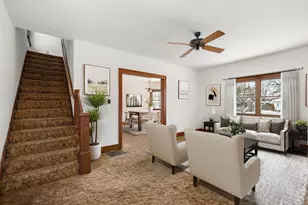 844 S 1st St, Dekalb, IL 60115 - Photo 5