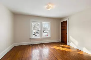 844 S 1st St, Dekalb, IL 60115 - Photo 17