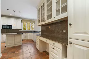 849 Country Club Ln, Northbrook, IL 60062 - Photo 13