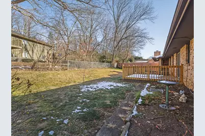 4616 Lanewood Drive, Rockford, IL 61108 - Photo 33