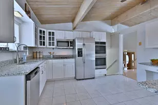 521 Michael Manor, Glenview, IL 60025 - Photo 13