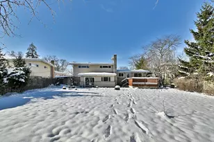 521 Michael Manor, Glenview, IL 60025 - Photo 45