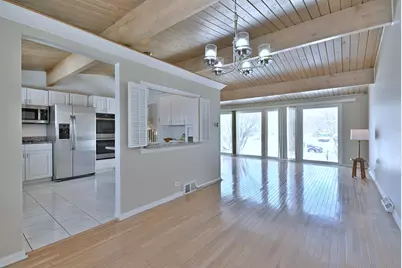 521 Michael Manor, Glenview, IL 60025 - Photo 11