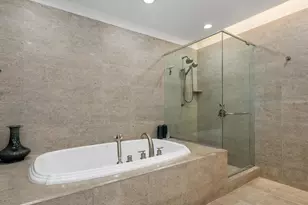 [Address not provided], Chicago, IL 60611 - Photo 21