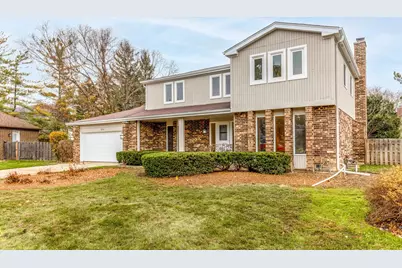 825 Downing Street, Northbrook, IL 60062 - Photo 1