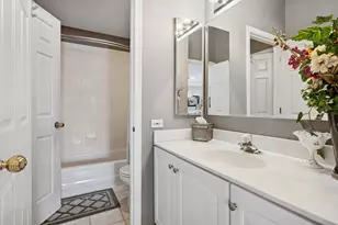 1950 Broadsmore Dr, Algonquin, IL 60102 - Photo 11