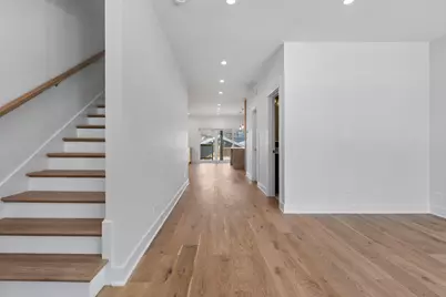 832 N Mozart Street, Chicago, IL 60622 - Photo 7