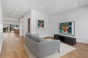 832 N Mozart St, Chicago, IL 60622 - Photo 5