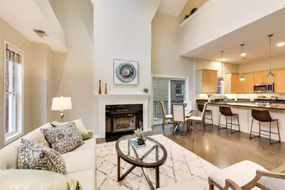 1312 W Fletcher Street #3W, Chicago, IL 60657 - Photo 3