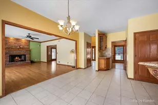 5N022 Hunters Ln, Saint Charles, IL 60175 - Photo 19