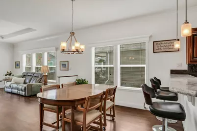 305 Legacy Court, Grayslake, IL 60030 - Photo 11