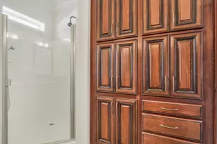 305 Legacy Ct, Grayslake, IL 60030 - Photo 17