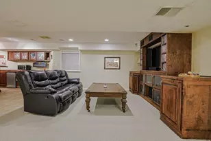 8789 Bentley Ln, Spring Grove, IL 60081 - Photo 31